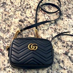 GG marmont small matelassé shoulder bag